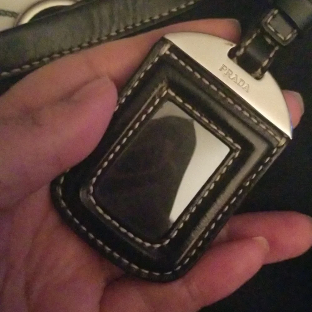 Prada handbag - Picture 5 of 7